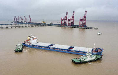 服务长江中游万吨级江海直达散货船投入运营，船员培训按下“加速键”