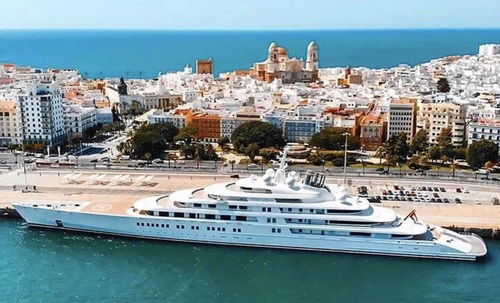 驶入顶级富豪的奢华王国 全球最大12艘私人游艇与背后的船舶服务生态